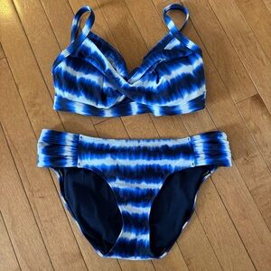 ATHLETA Size 32 D/DD & Medium Blue Women’s Bikini